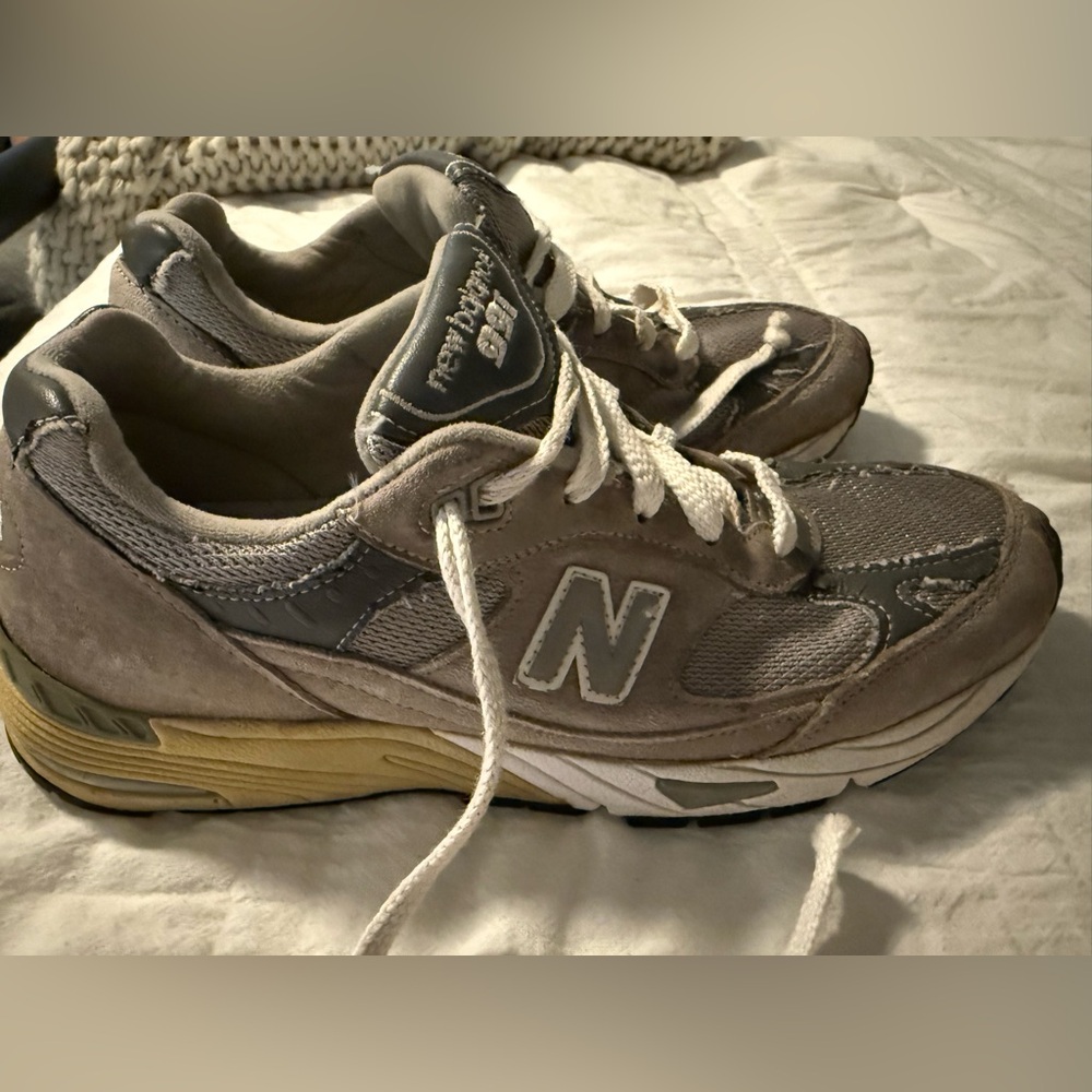New Balance 991 Beige and Gray Sneakers
